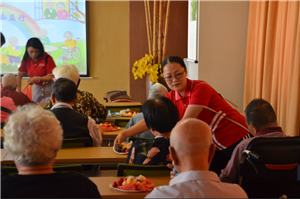 走进福利院，情暖老人心——新利体育供应链公益行